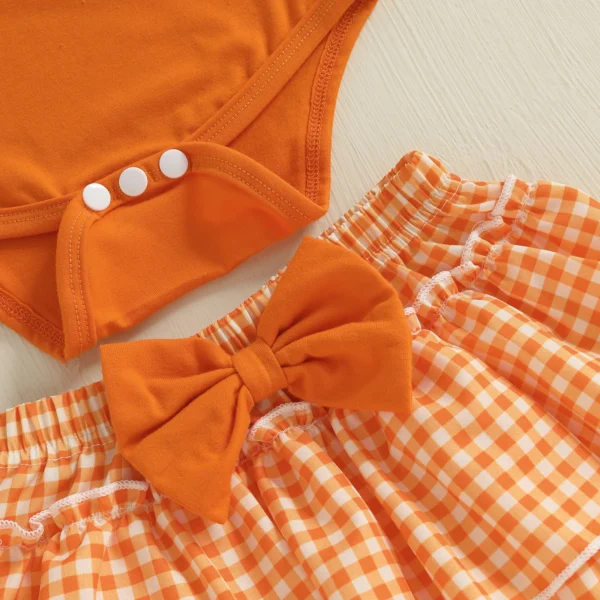 Baby Girl Halloween Outfit Pumpkin Face Embroidered Long Sleeve Romper Plaid Skirt with Bow Headband 3 Pcs Set – Bild 5