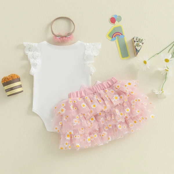 Baby Girl Daisy Birthday Outfit Letter Short Sleeve Romper Layered Ruffle Tulle Skirt Flower Headband 3 Piece Set – Bild 2
