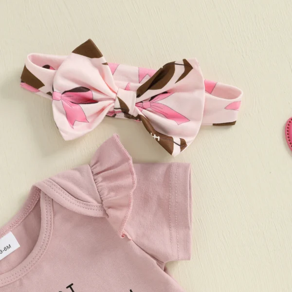 Baby Girl Summer Outfits Letter Bow Print Round Neck Short Sleeve Romper Elastic Waist Shorts Headband 3Pcs Clothes Set – Bild 4