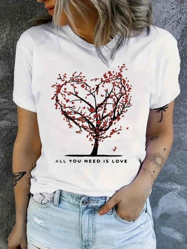 Vibrant Heart Graphic T-Shirt - Comfortable Short Sleeve Crew Neck Tee With Adorable Cartoon Design - Perfect For Casual Daily W